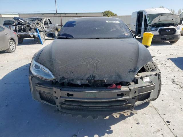 Tesla Model S Image 4
