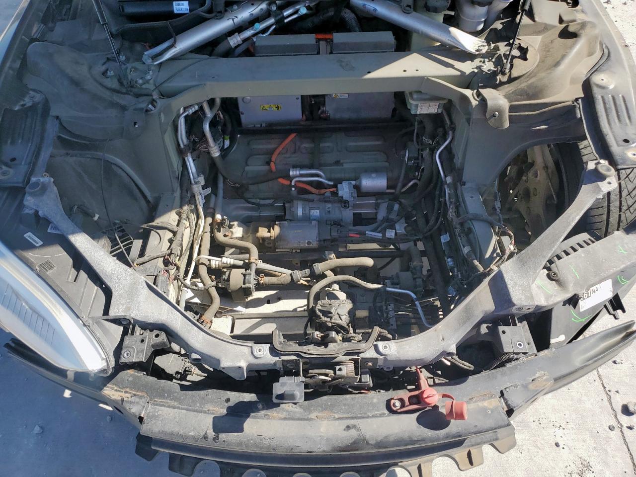 Tesla Model S Image 7