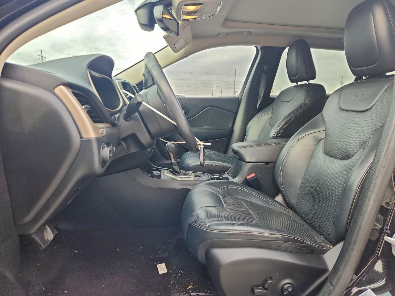 Jeep Grand Cherokee Limited Image 8