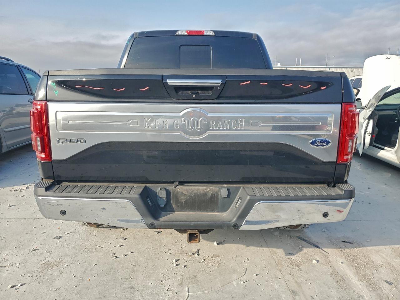 Ford F-150 Supercrew Image 2