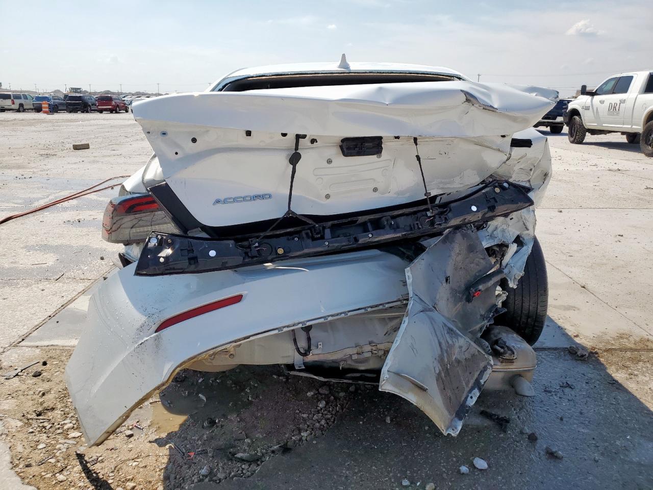 Honda Accord Lx Image 2