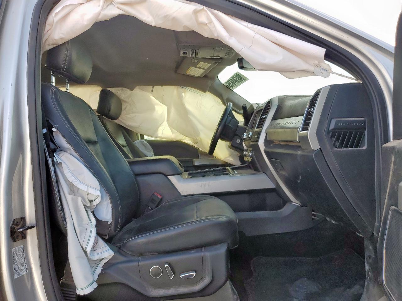 Ford F-350 Super Duty Image 7