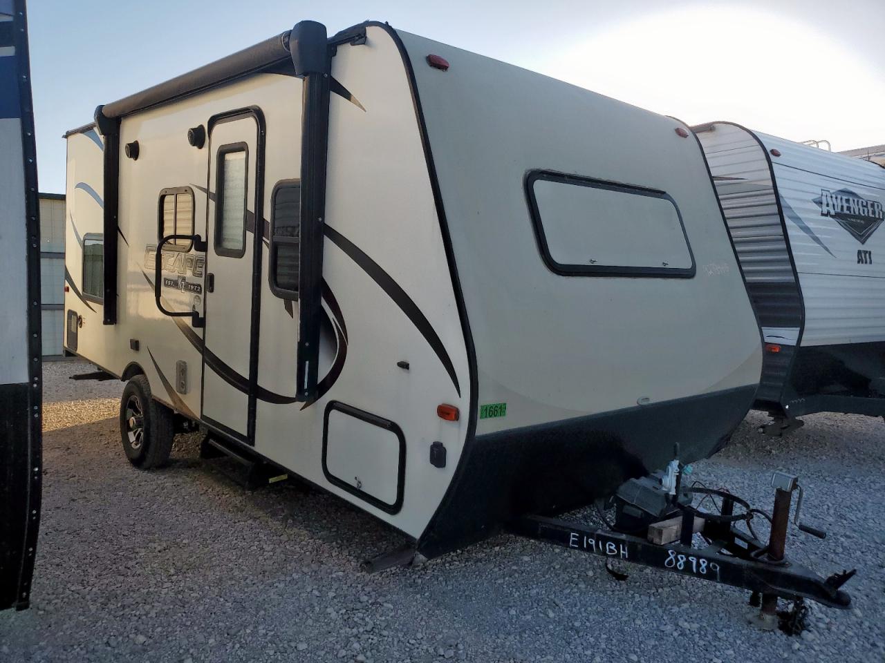 Winnebago Escape Image 1