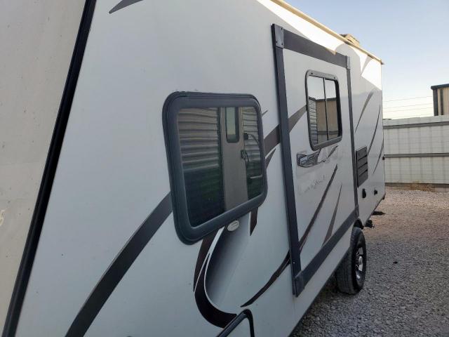 Winnebago Escape Image 9