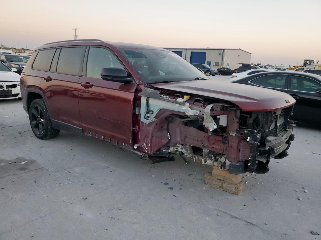 Jeep Grand Cherokee L Laredo Image 14