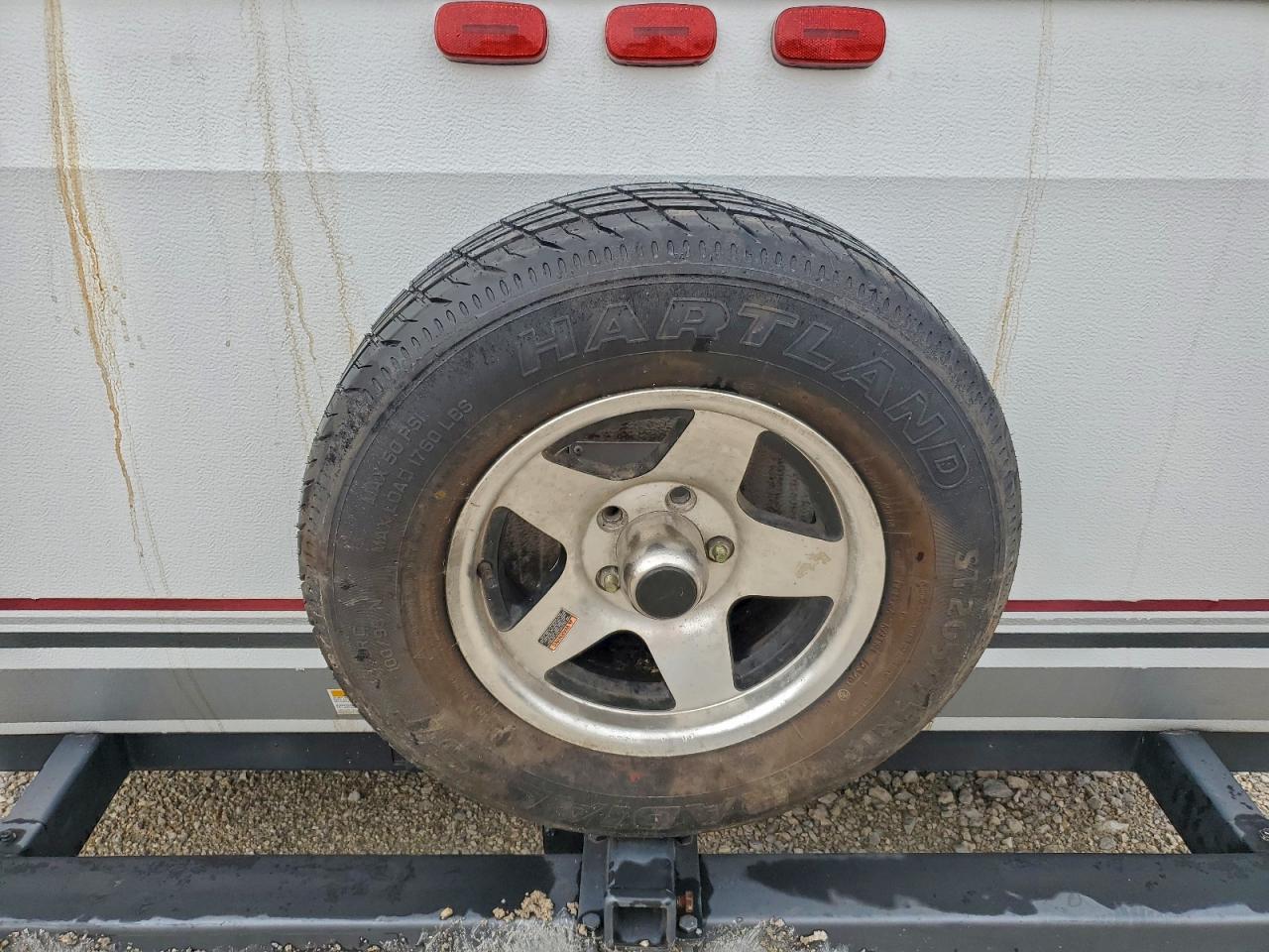 Fleetwod Trailer Image 9