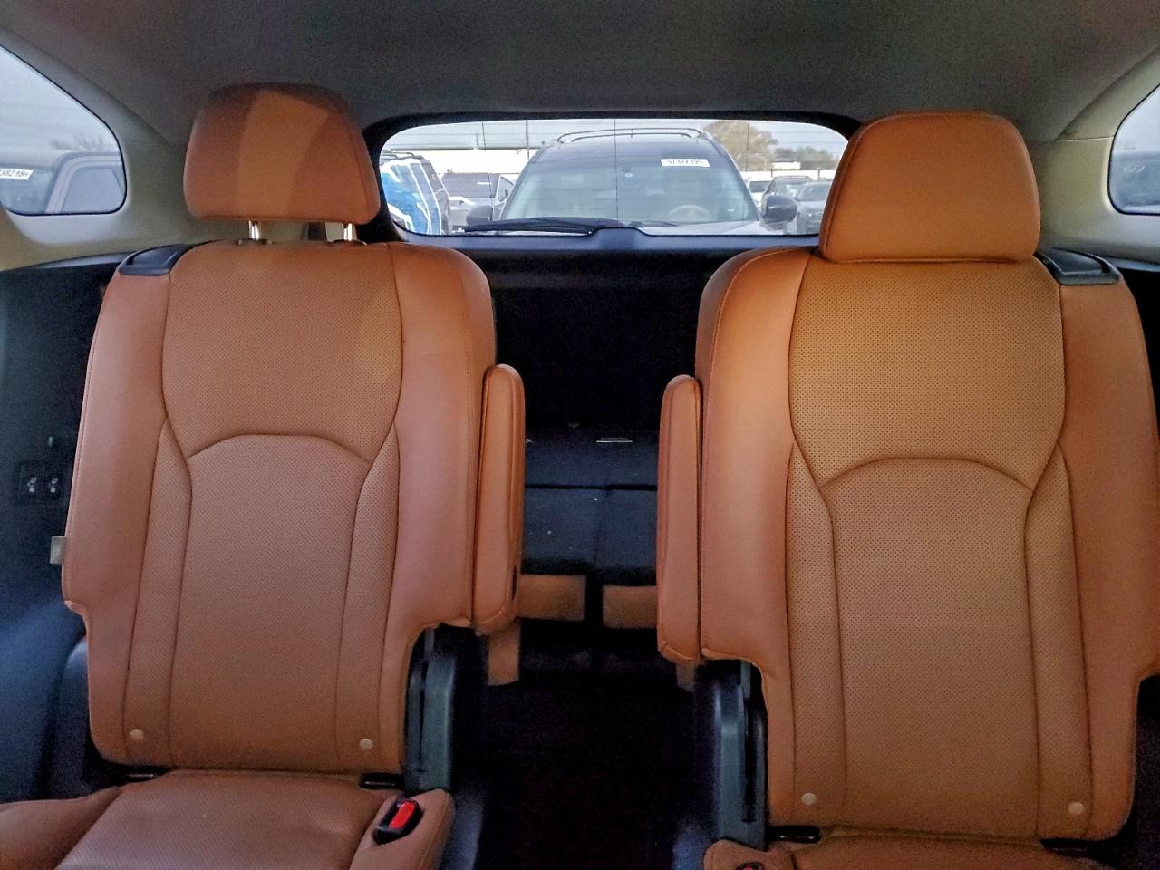 Lexus RX 350 L Image 14