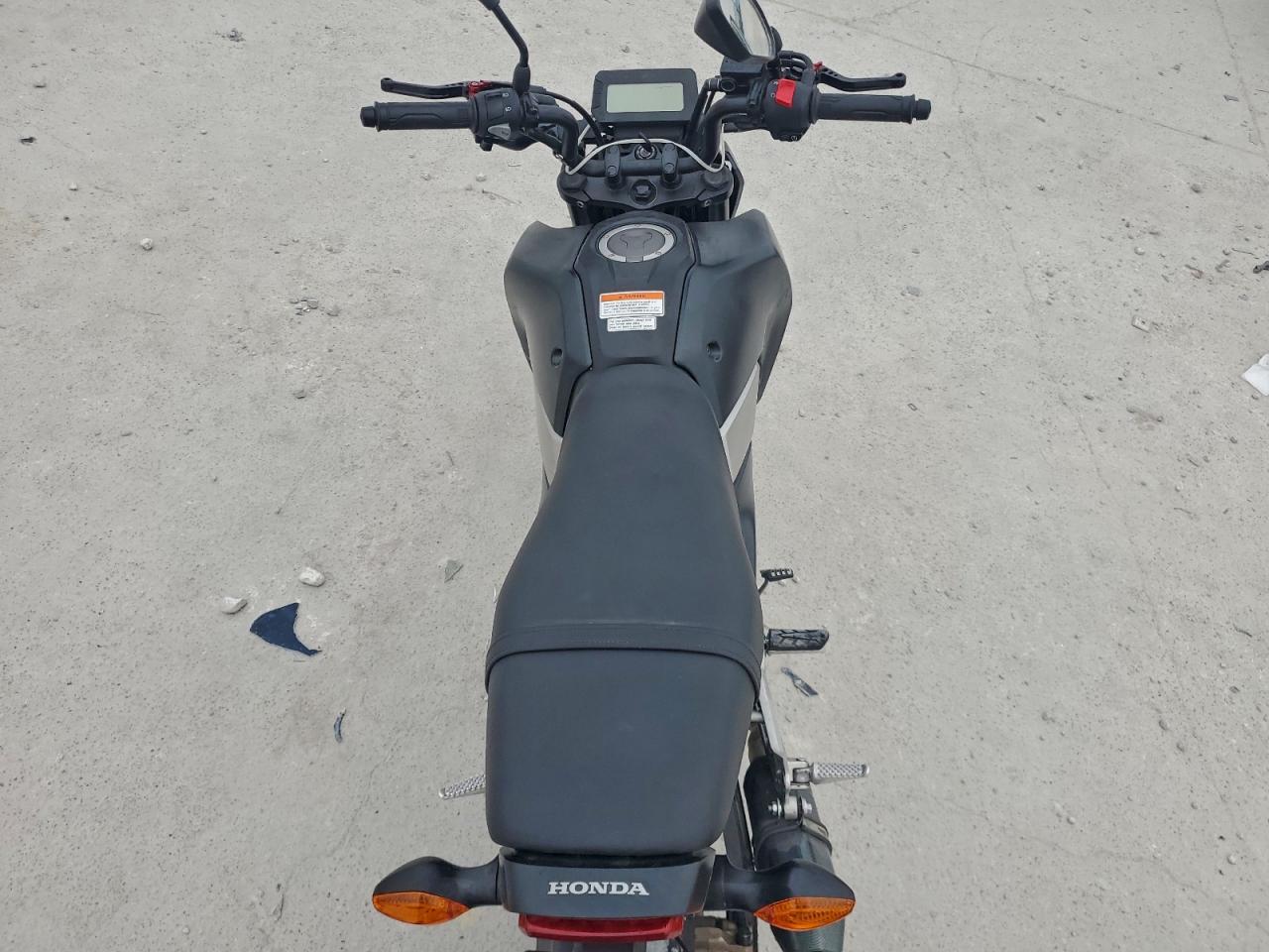Honda Grom 125 Image 2