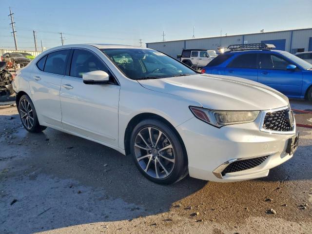 Acura TLX Image 9
