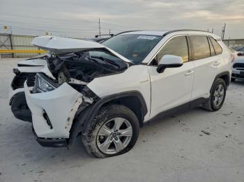 Salvage Toyota RAV4