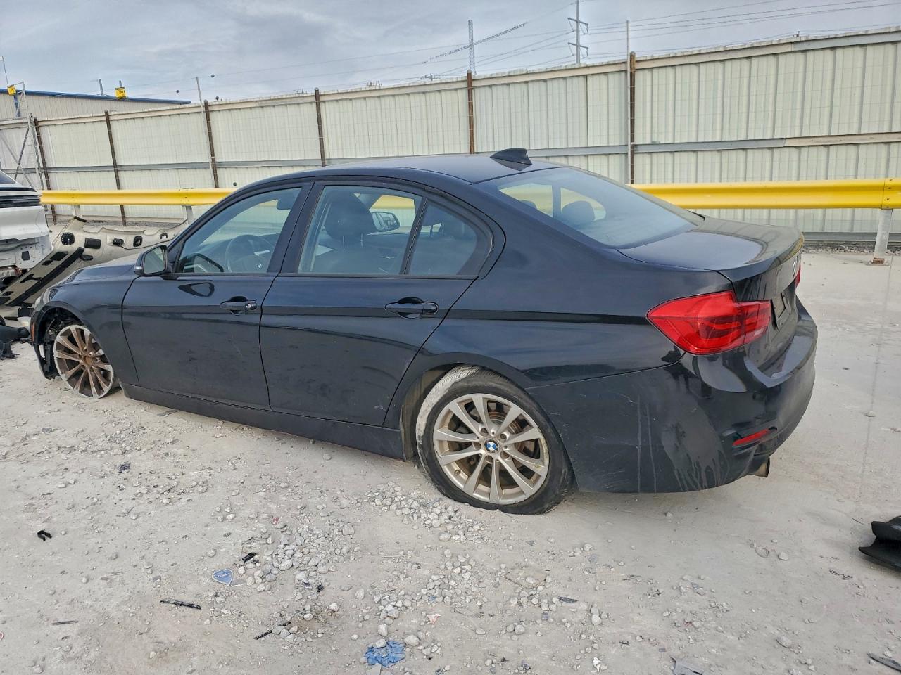 BMW 3 Series I Image 3