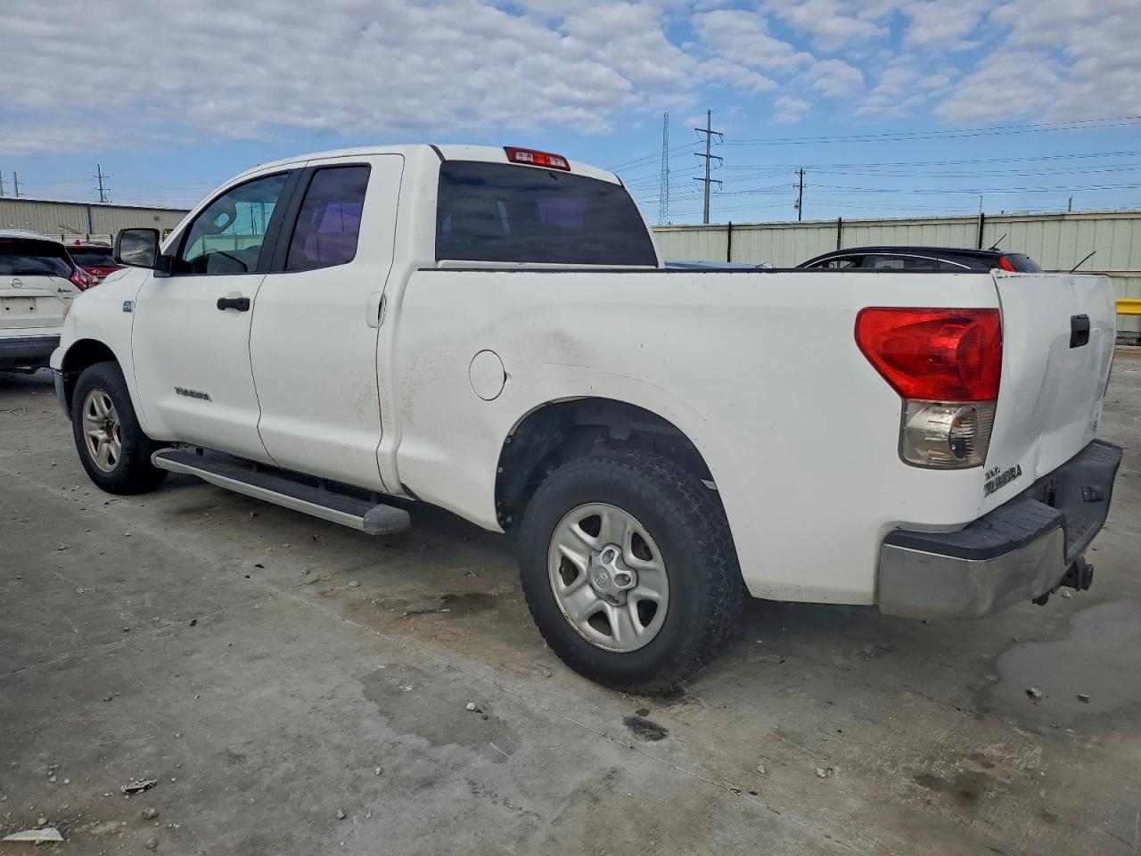 Toyota Tundra Double Cab Sr5 Image 4