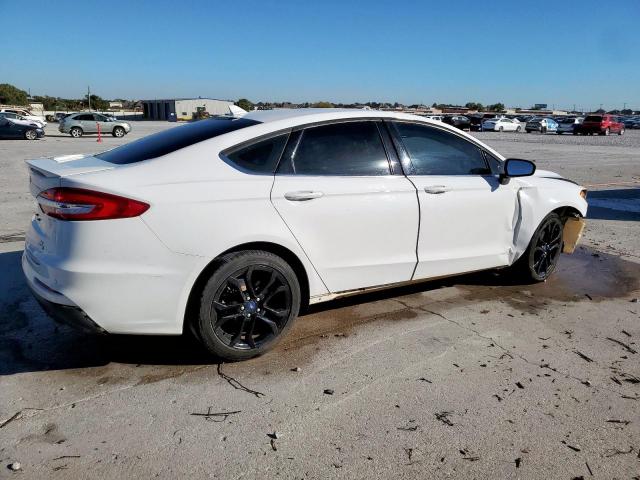 Ford Fusion Se Image 11