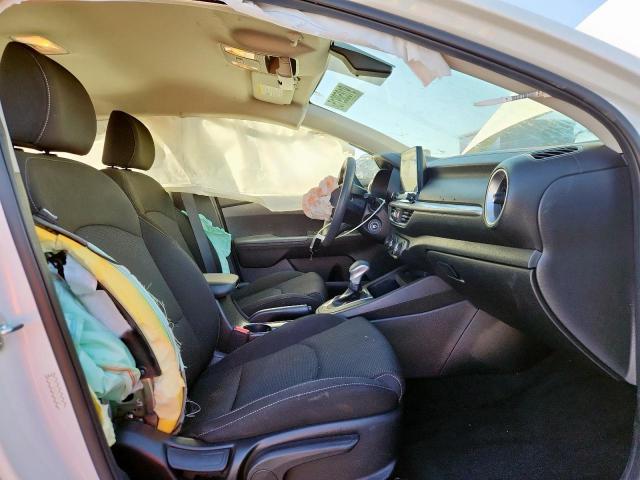 Kia Forte Fe Image 8