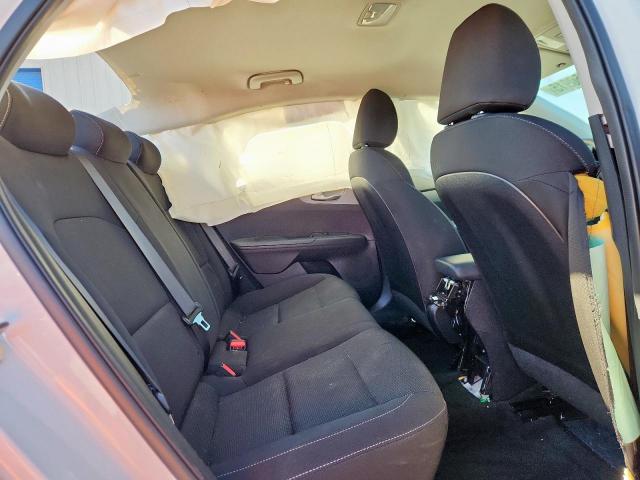 Kia Forte Fe Image 11