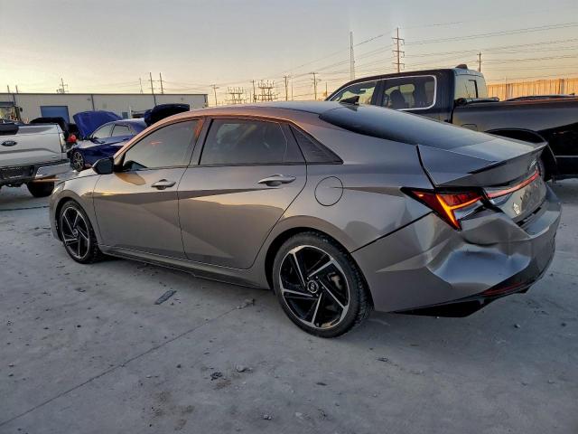 Hyundai ELANTRA N Line Image 11