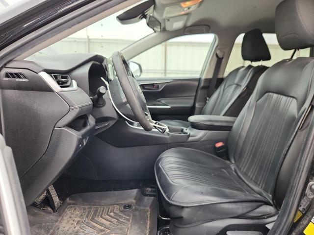 Toyota RAV4 Le Image 3