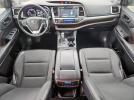 Toyota Highlander Le Image 4