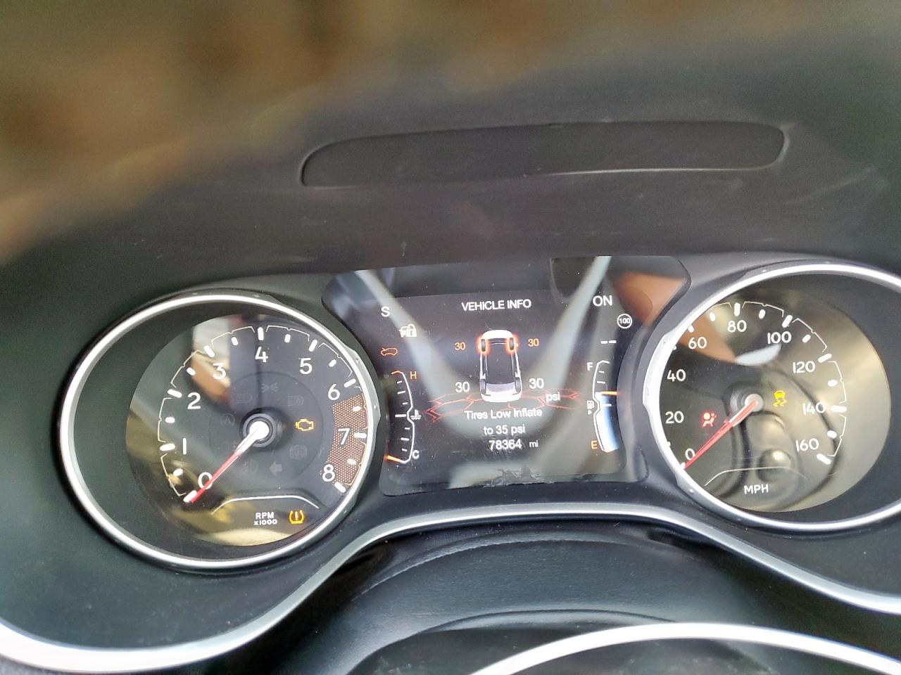 Jeep Compass Latitude Image 10