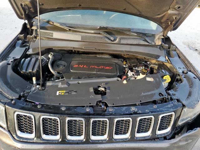 Jeep Compass Latitude Image 5