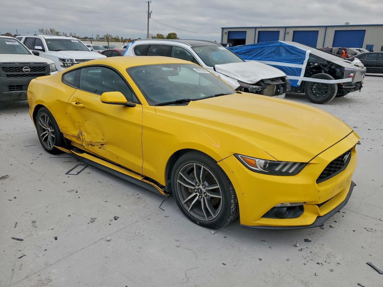 Ford Mustang Image 4