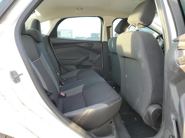 Ford Focus S Image 9