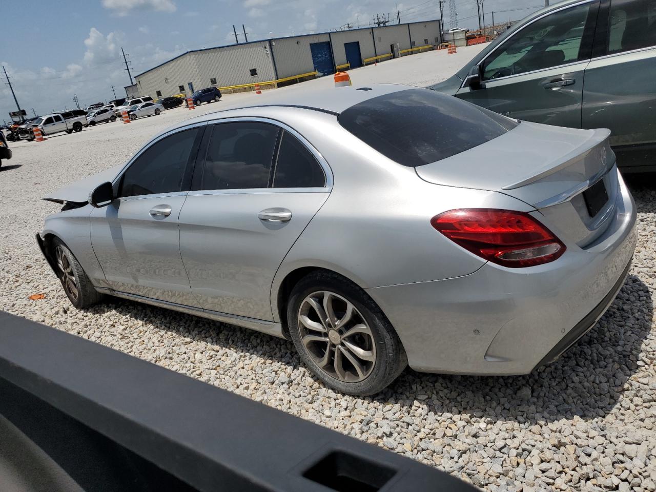 Mercedes-Benz C-Class 300 Image 3