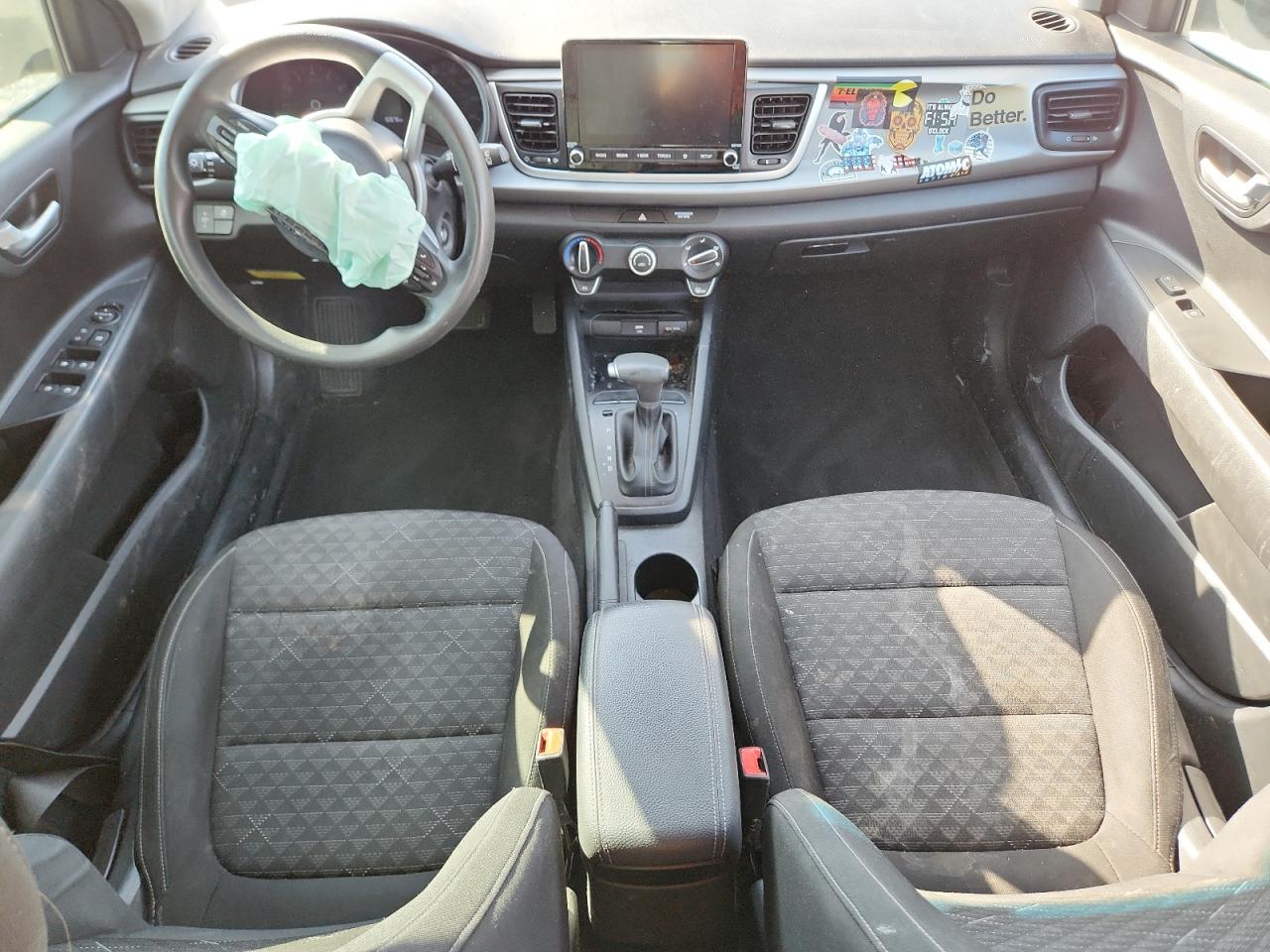 Kia Rio S Image 12