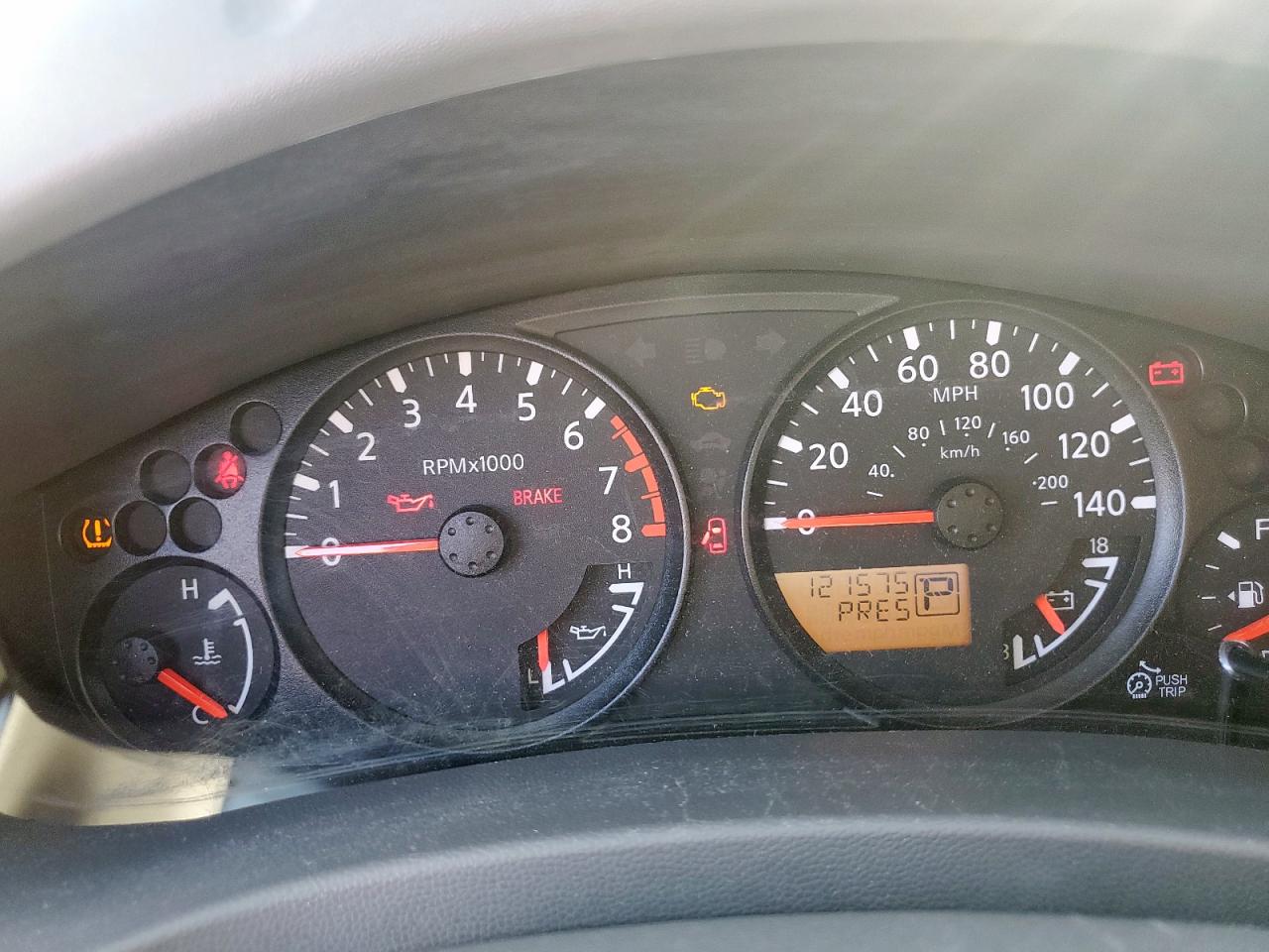 Nissan Frontier S Image 10