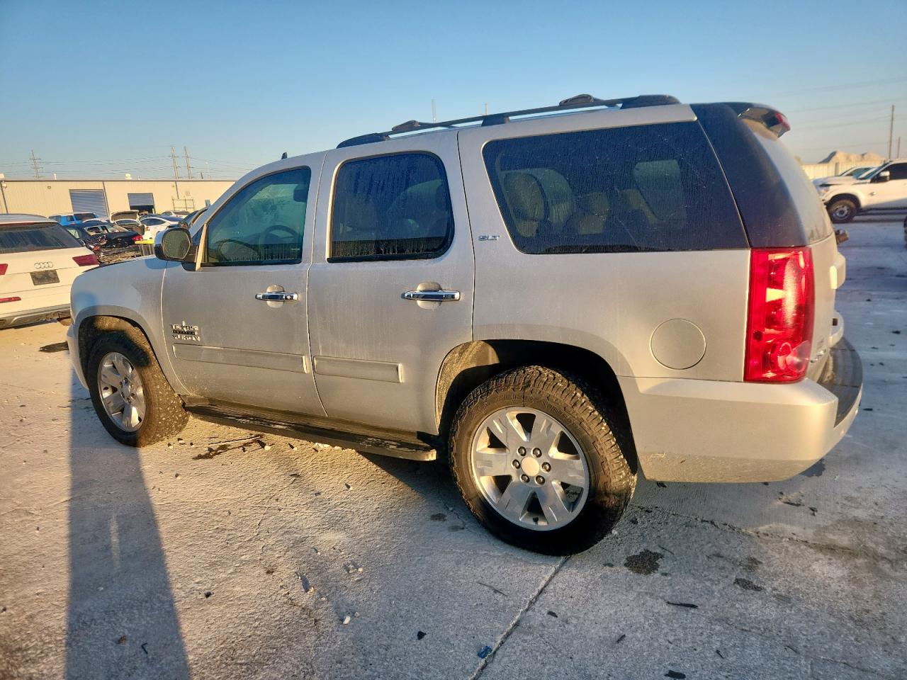 GMC Yukon Slt Image 8