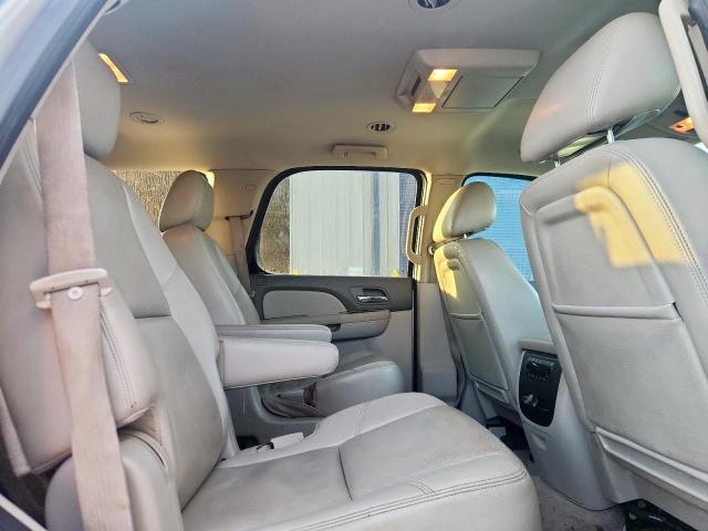 GMC Yukon Slt Image 9