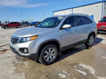  Salvage Kia Sorento