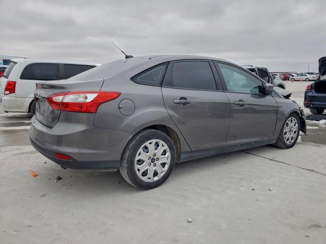 Ford Focus Se Image 4