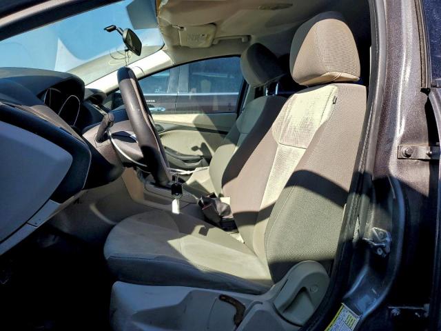 Ford Focus Se Image 11