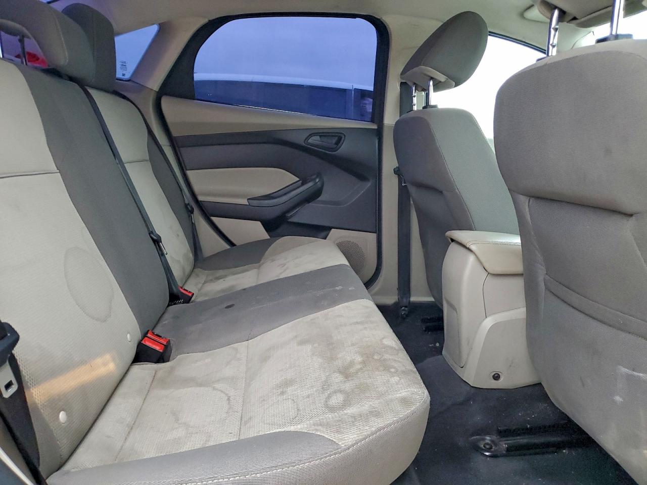 Ford Focus Se Image 7