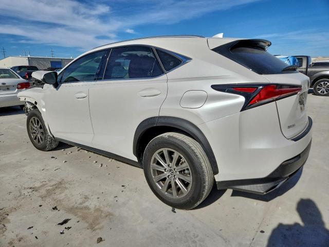 Lexus NX 300 Base Image 2