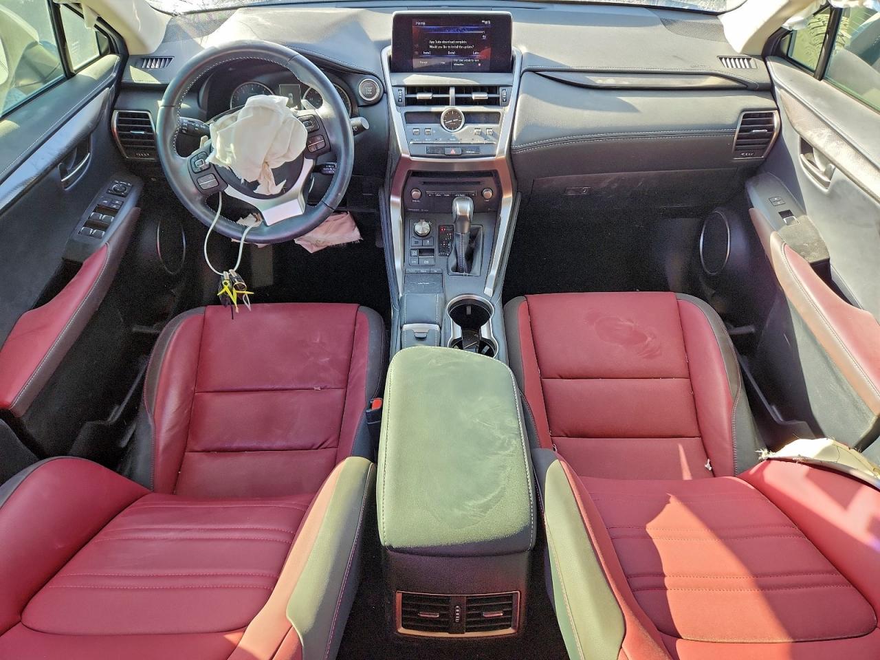 Lexus NX 300 Base Image 3