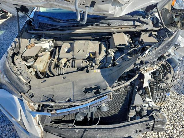 Lexus NX 300 Base Image 11