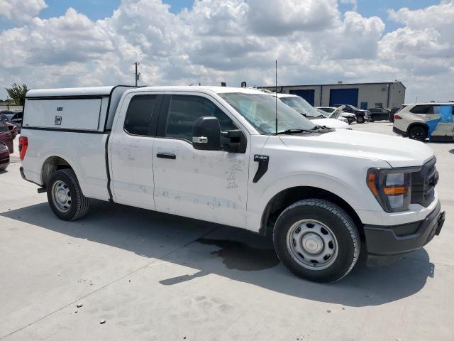 Ford F-150 Super Cab Image 8