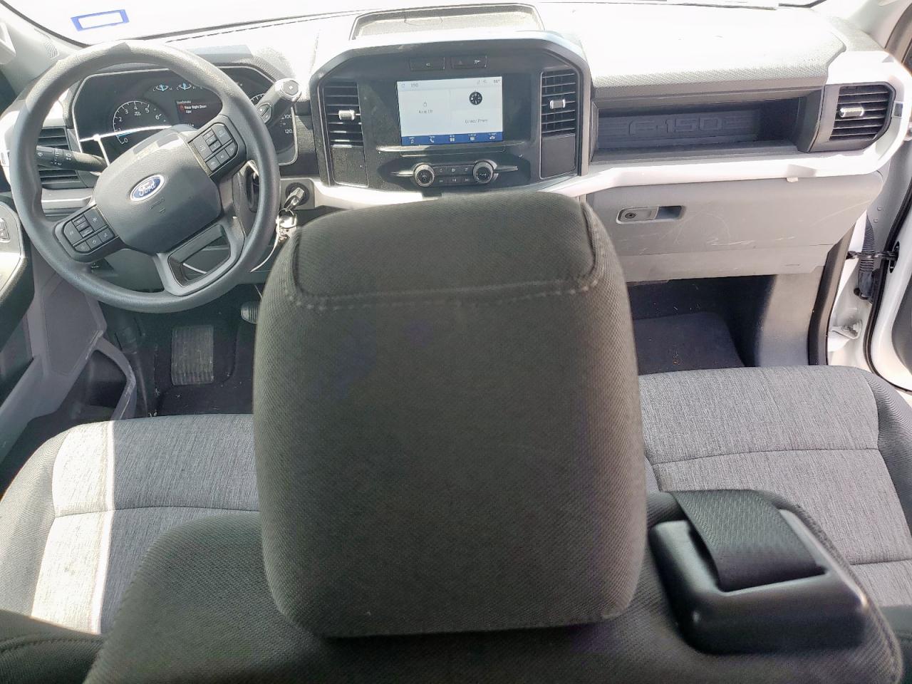 Ford F-150 Super Cab Image 9