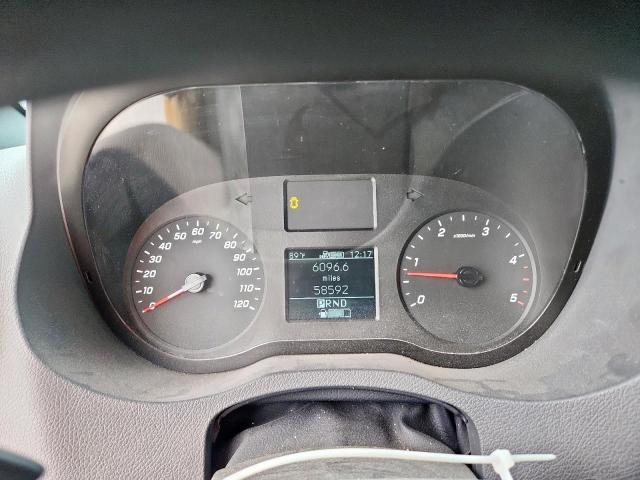 Mercedes-Benz Sprinter 2500 Image 6