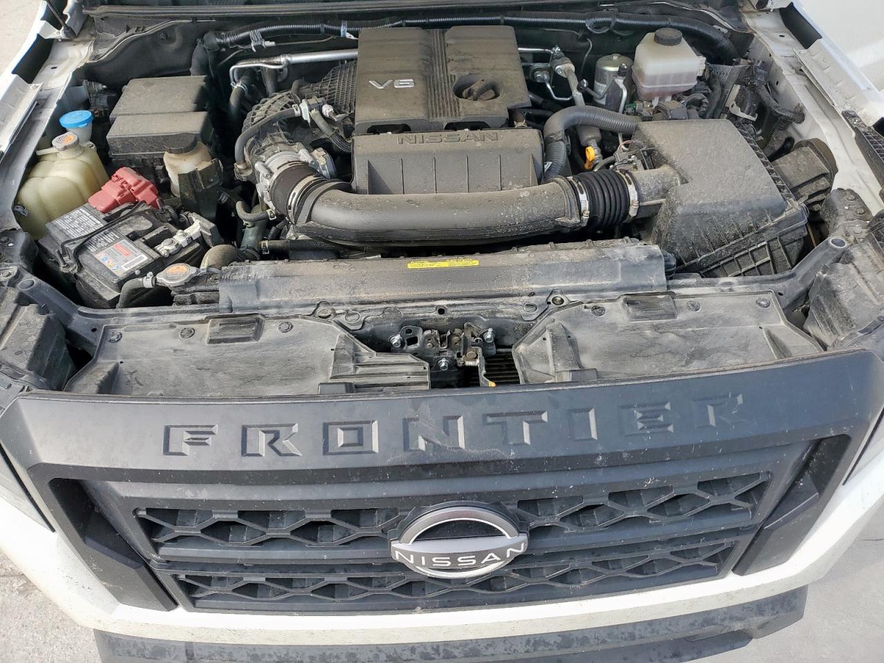 Nissan Frontier S Image 8