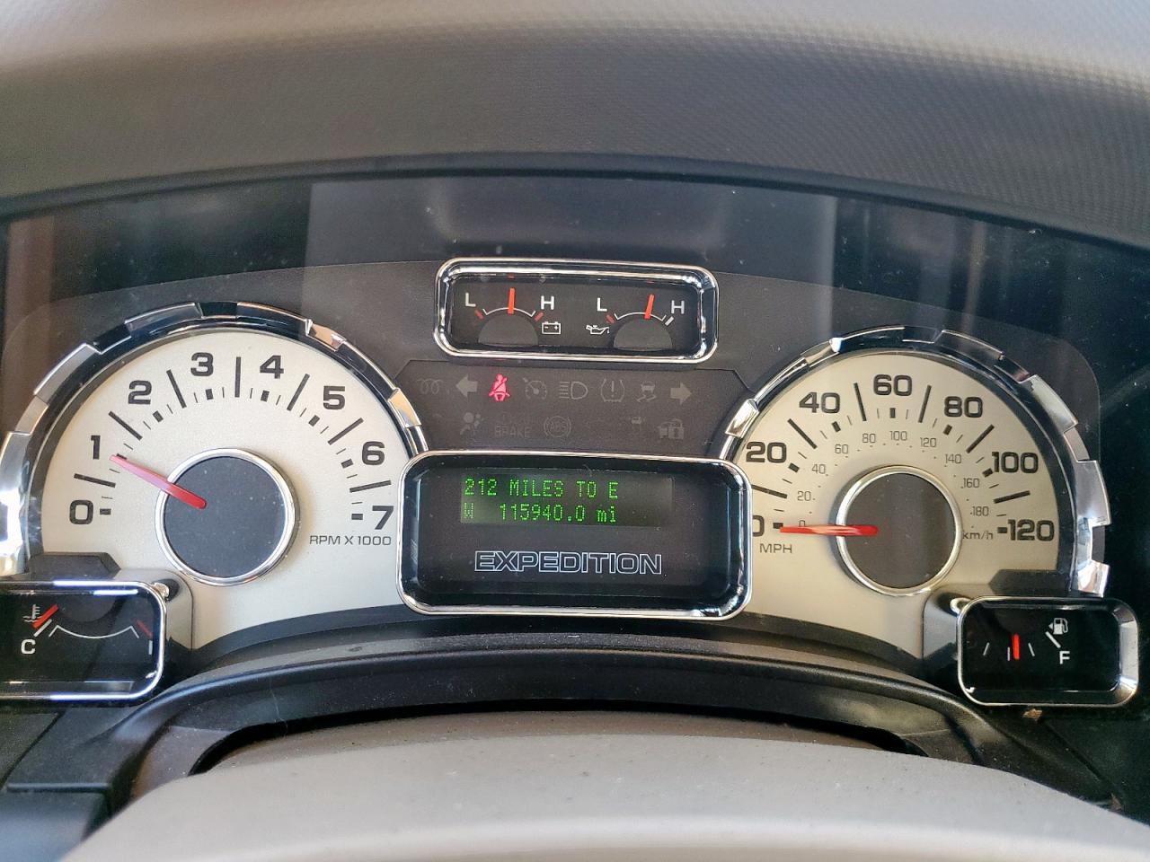 Ford Expedition Xlt Image 7