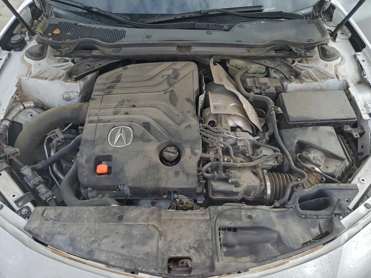 Acura TLX Type S Image 8