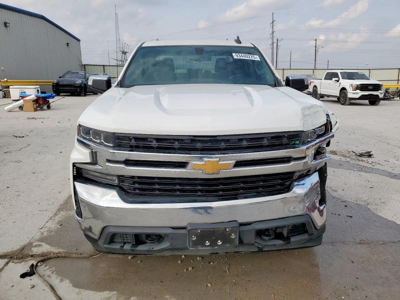 Chevrolet Silverado K1500 Lt Image 9