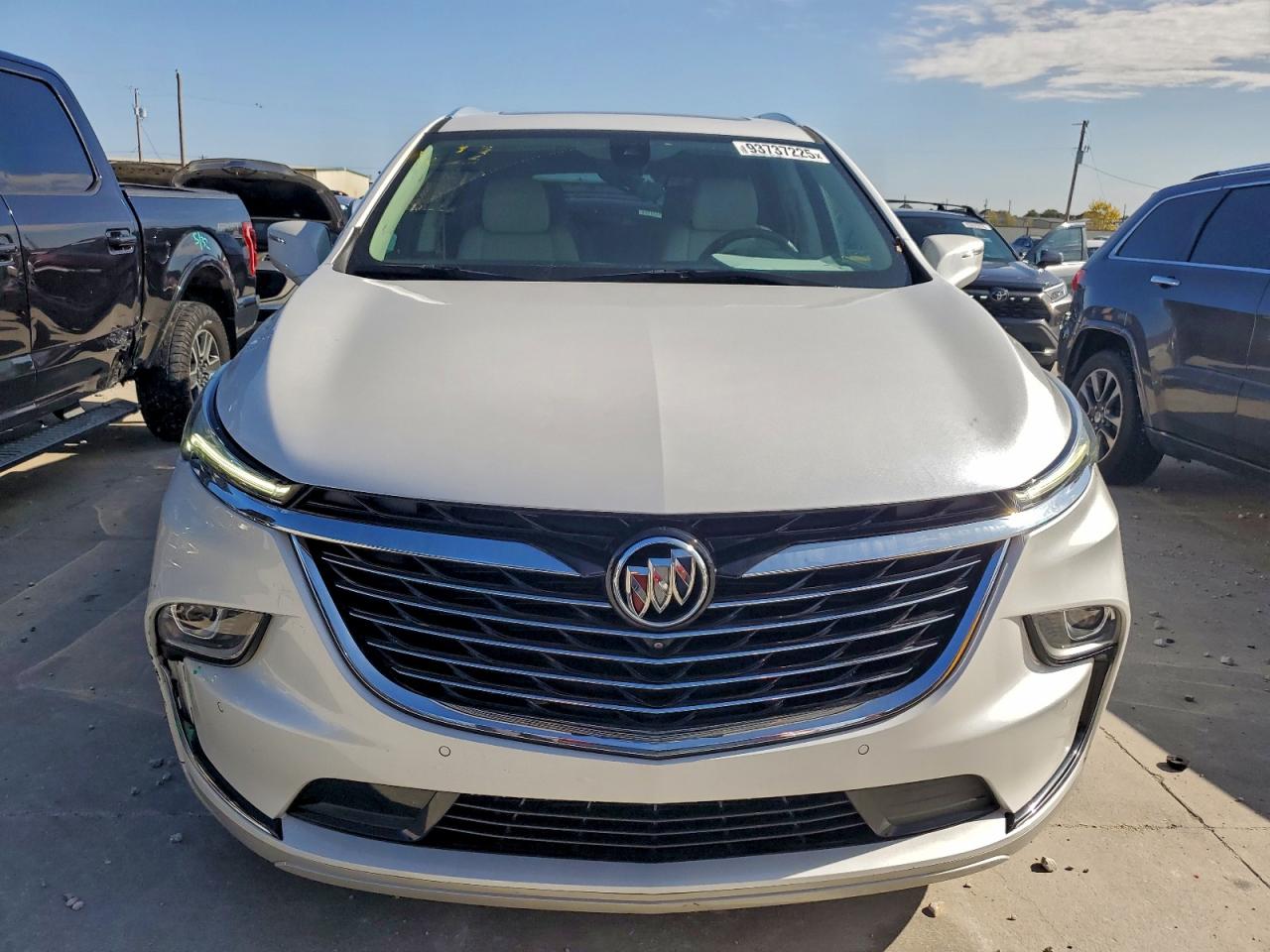 Buick Enclave Essence Image 9