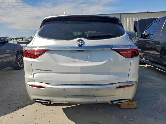 Buick Enclave Essence Image 8