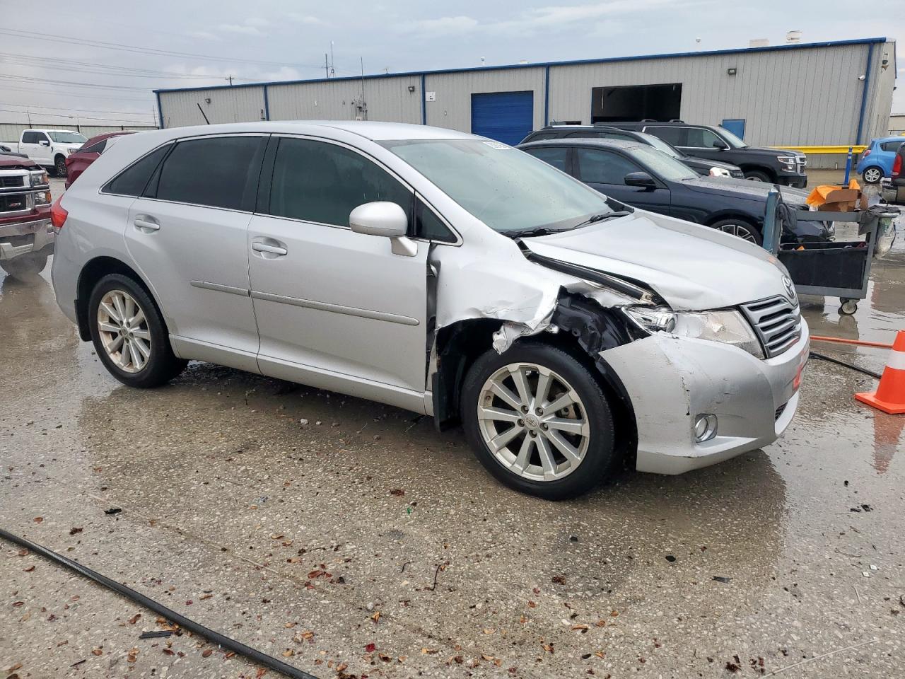 Toyota Venza Image 12