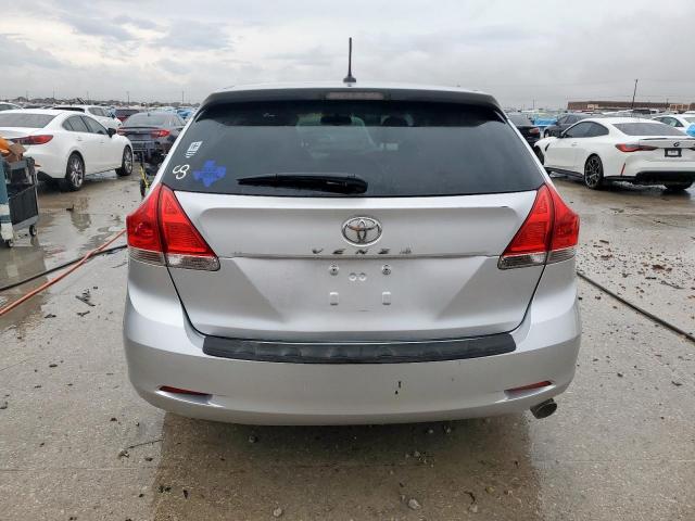 Toyota Venza Image 3