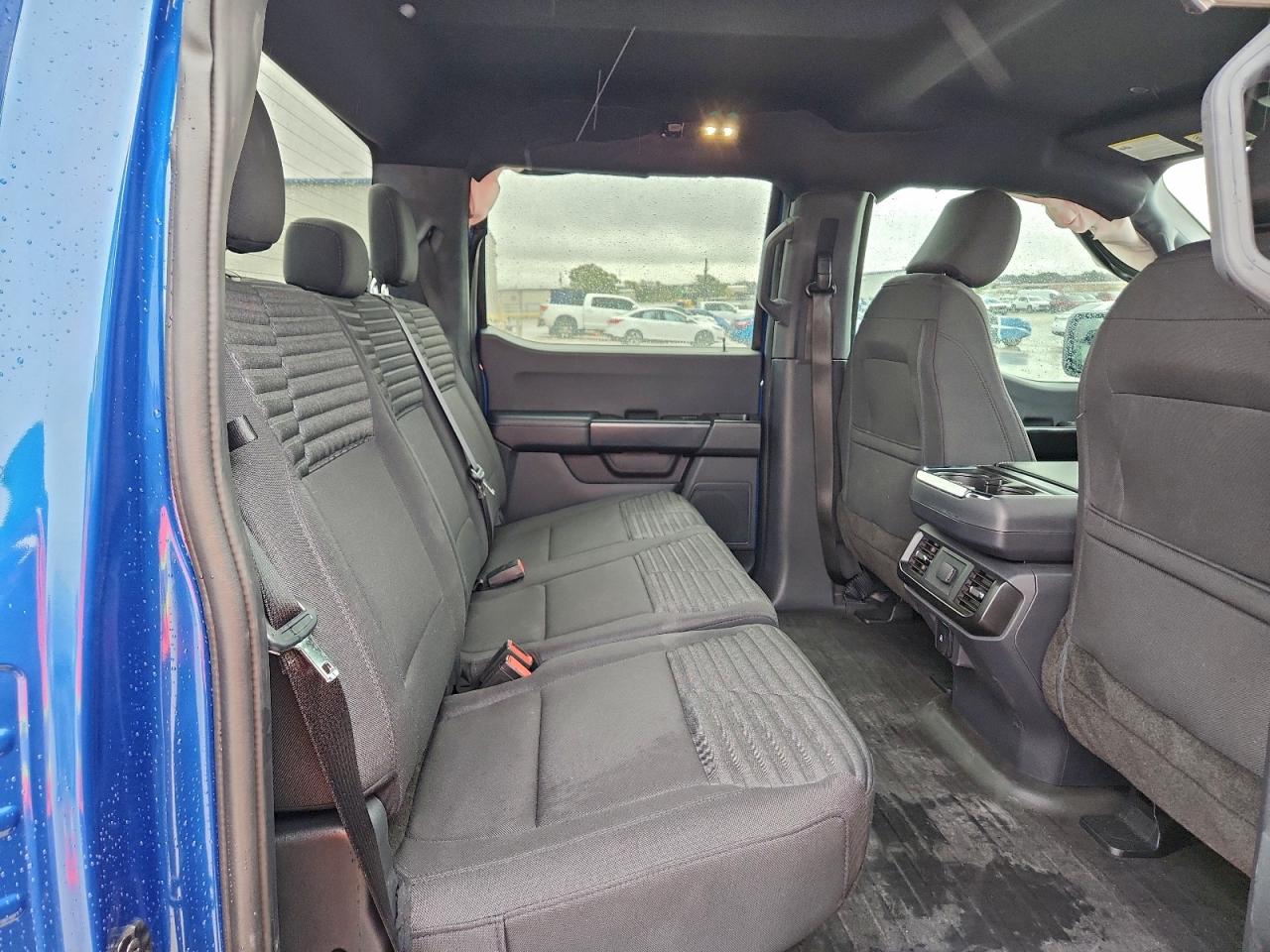 Ford F-150 Supercrew Image 10